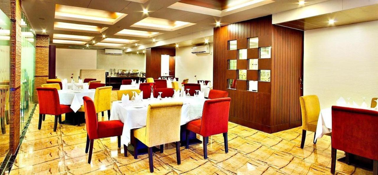 West Park Inn Dhaka Exterior photo