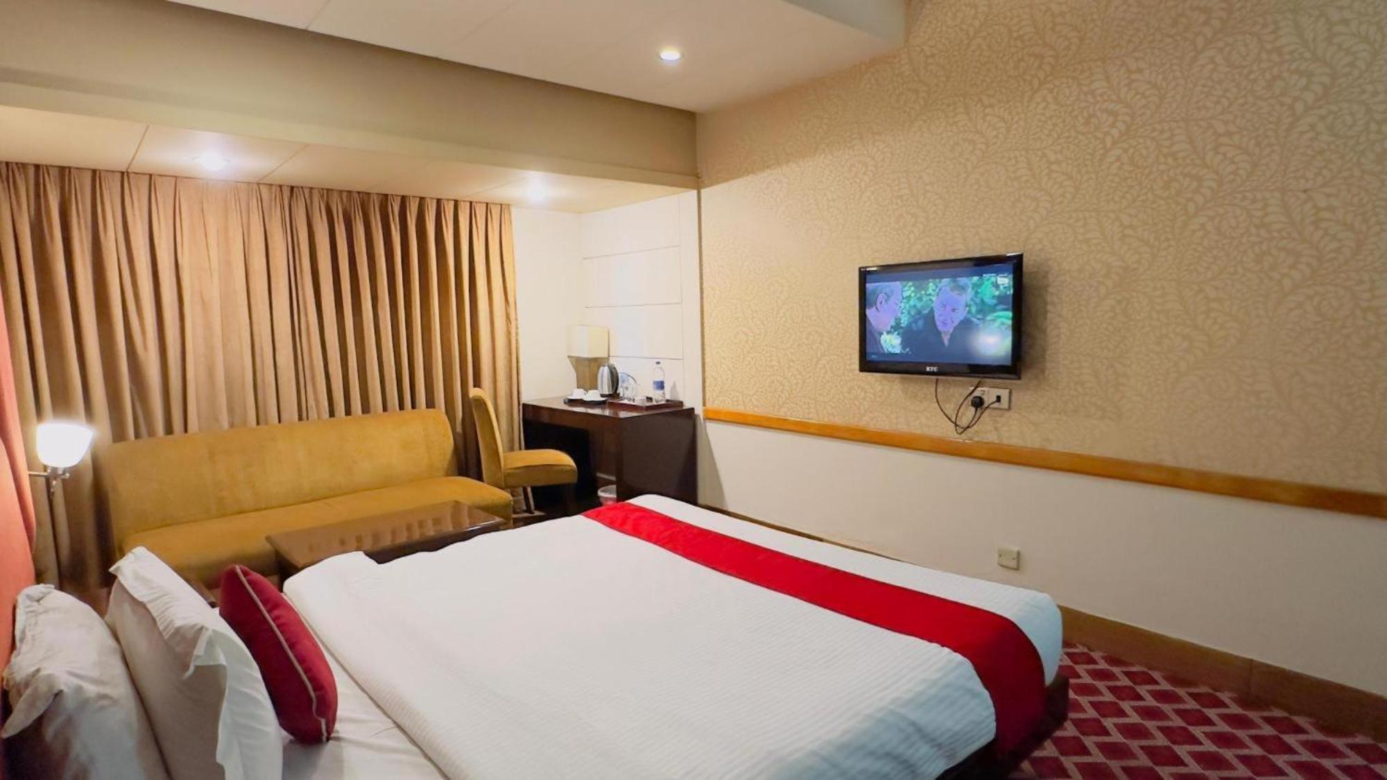 West Park Inn Dhaka Exterior photo